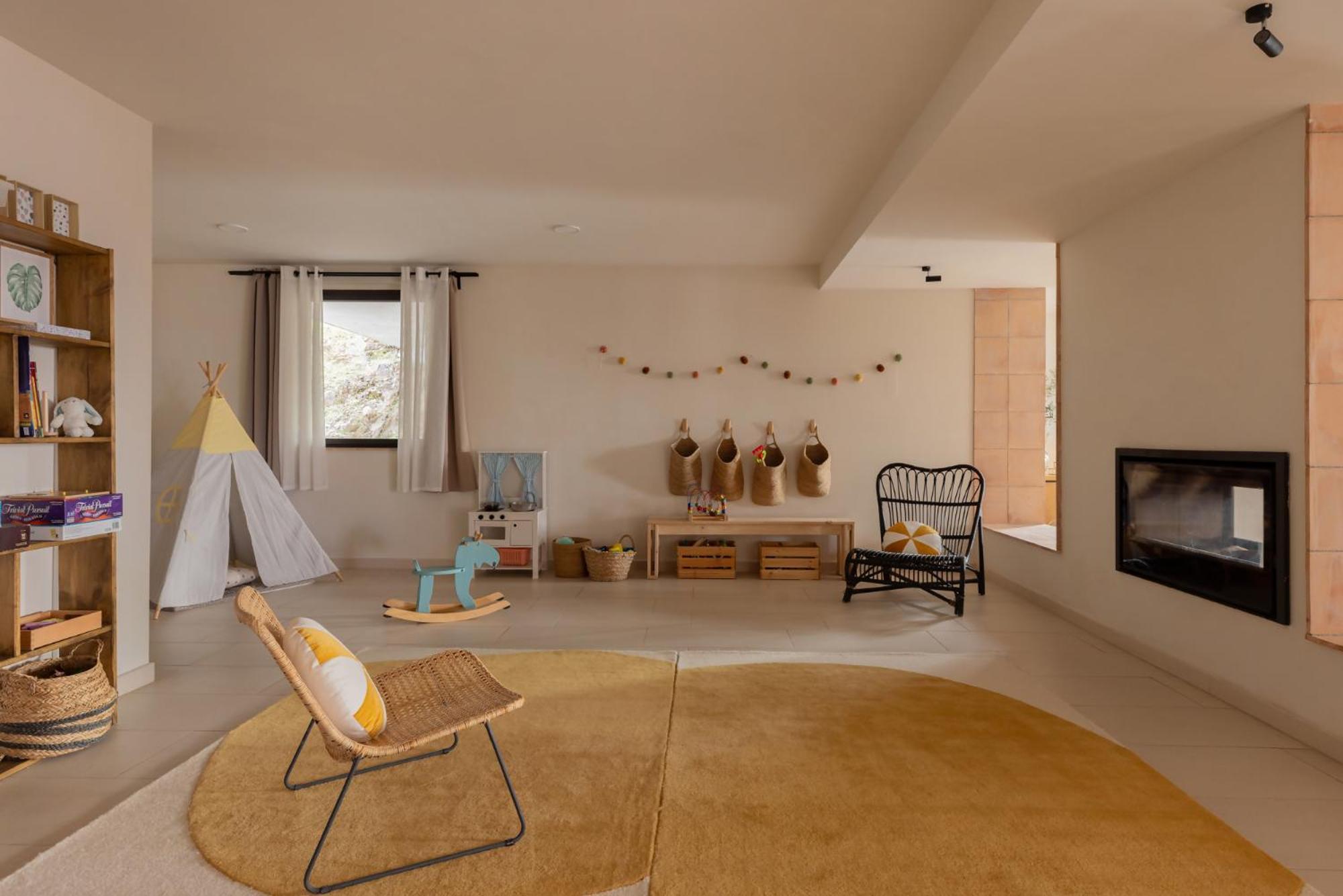 Can Bufi Espectacular Casa Con Piscina Interior Llagostera Buitenkant foto