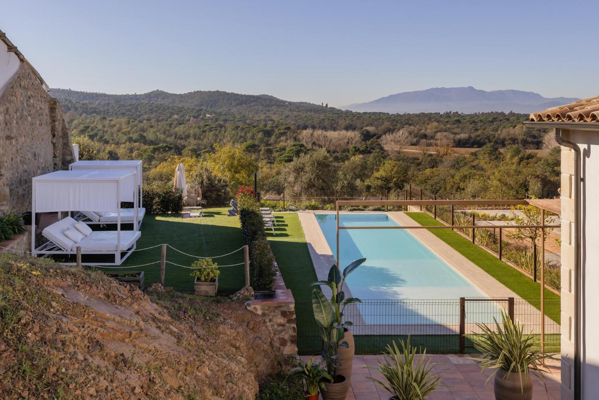 Can Bufi Espectacular Casa Con Piscina Interior Llagostera Buitenkant foto